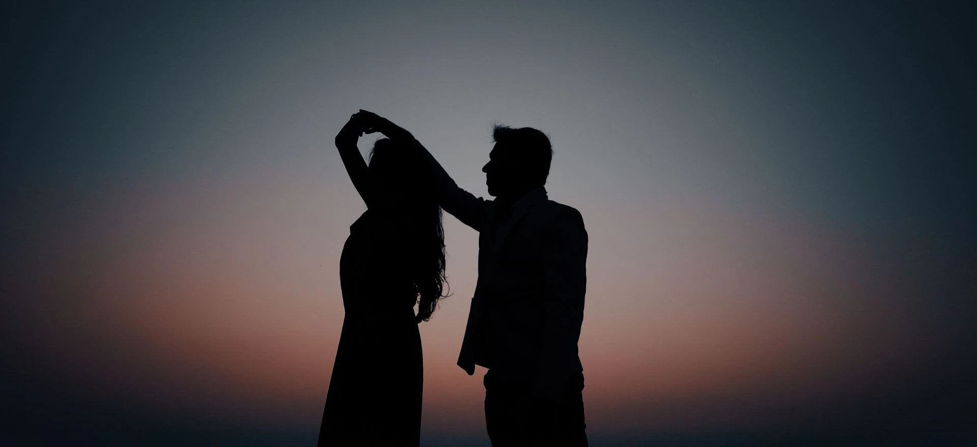 Top-5-Romantic-Activities-in-Las-Vegas-for-Your-Honeymoon-1